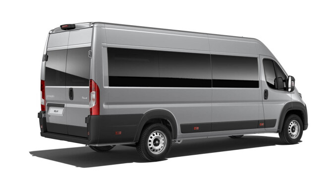 Citroen Relay 4000 Heavy L4 Diesel 2.2 BlueHDi 140 H2 Window Van Enterprise - Image 4